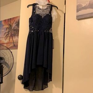 Social dress. Short cocktail.